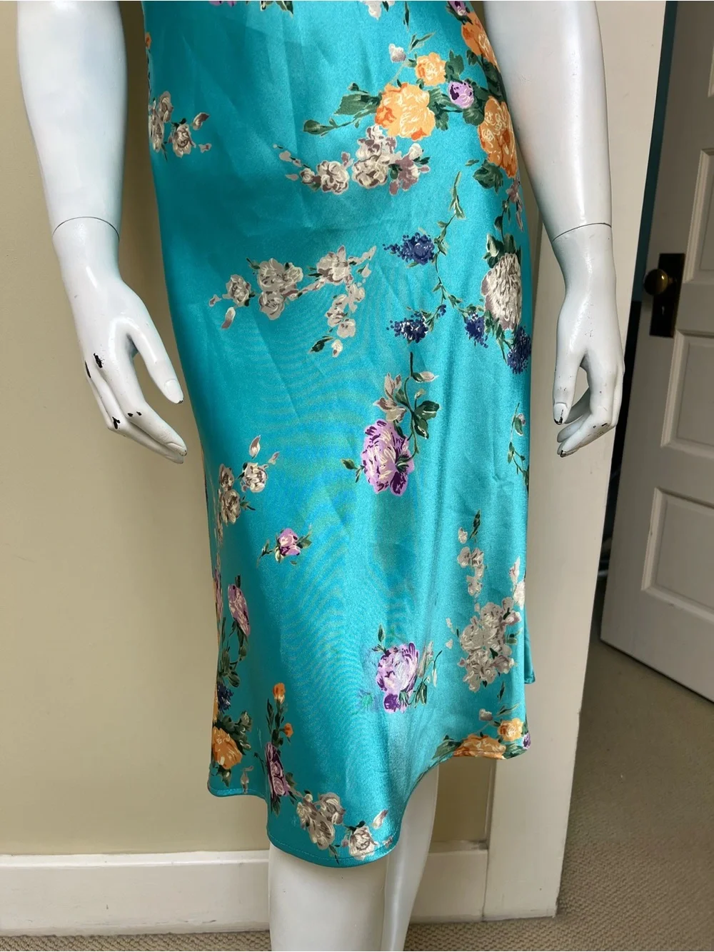 Vintage Floral Slip Dress - Picture 6 of 8